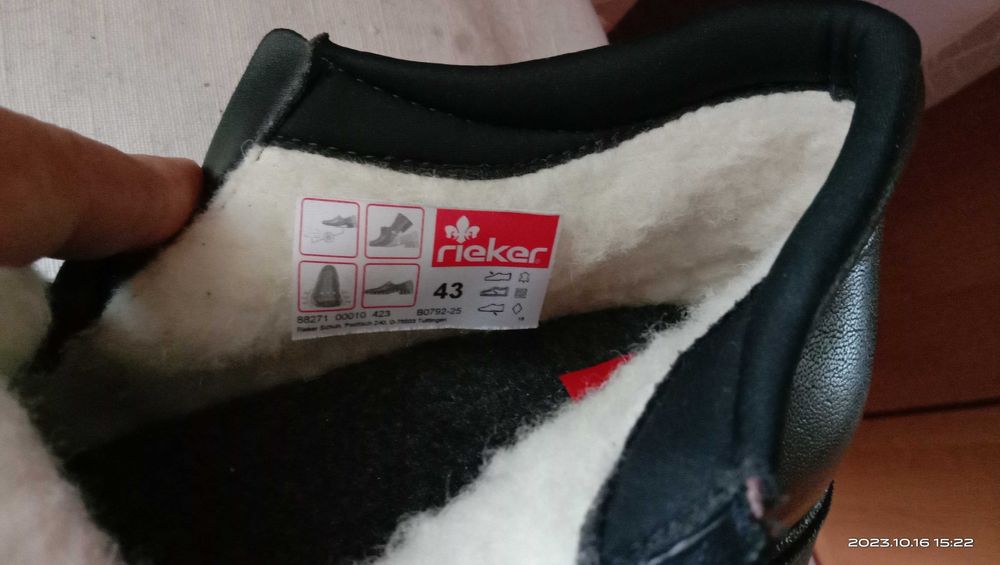 Зимові чоловічі черевики Rieker 43-й розмір
