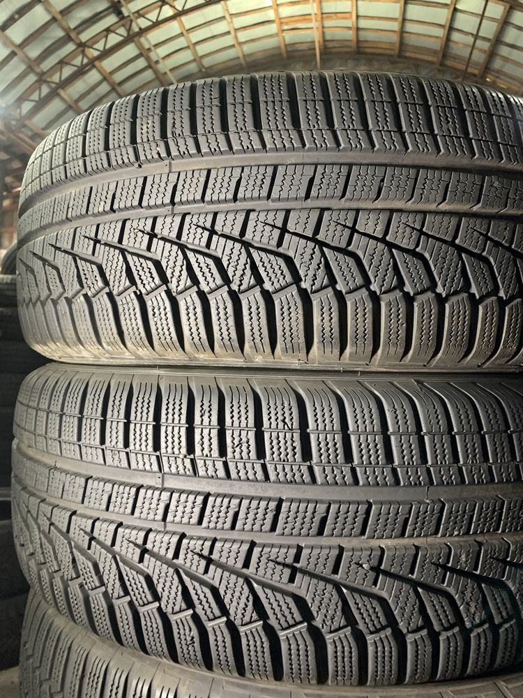 Шини б/в зимові 255/65 R16 Hankook Winter i*cept Evo2 SUV