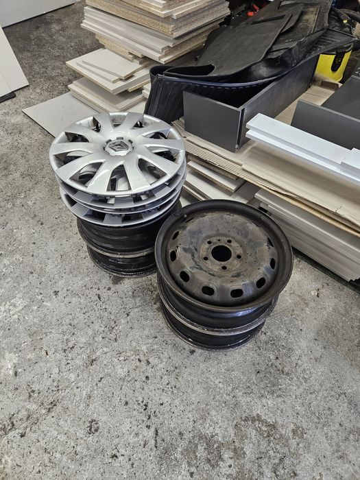 Felgi plus kołpaki renault trafic