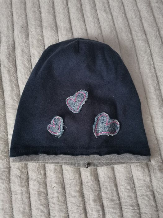 Czapka jesienna dla dziewczynki granatowa w serduszka 116, 122, 128sza