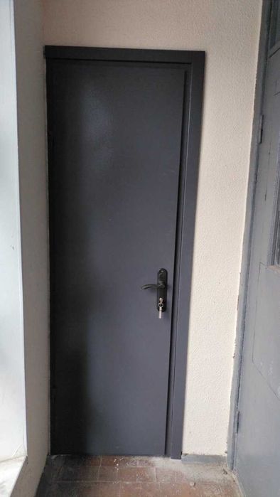 Продаж металевих дверей по всій теріторіі України. Доставка до дверей