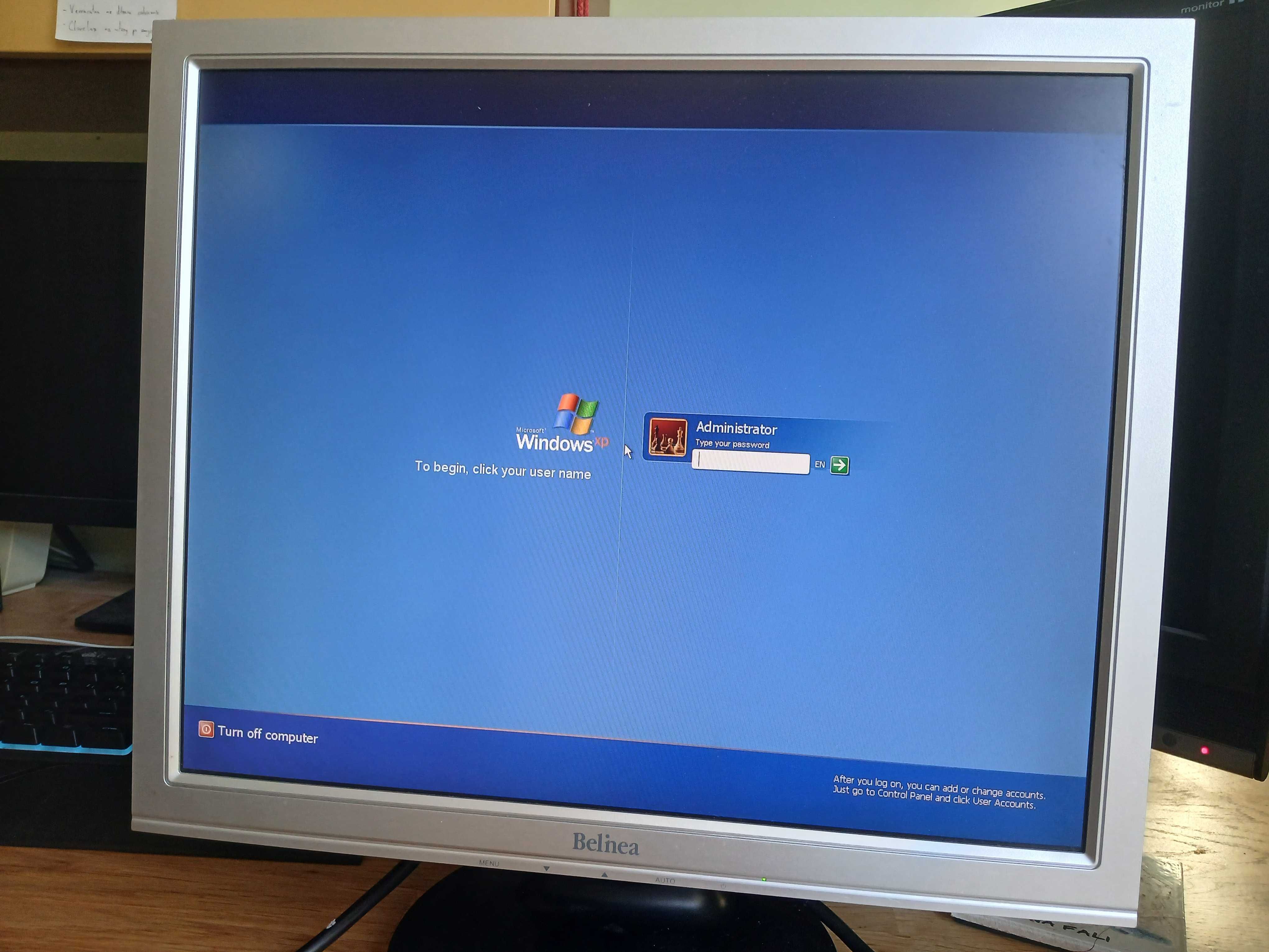 Monitor Belinea 5:4 VGA