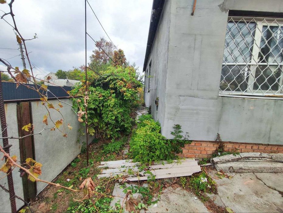 Продаж будинку по вул. Кубанська (р-н 20 лікарні та вул. Широка)