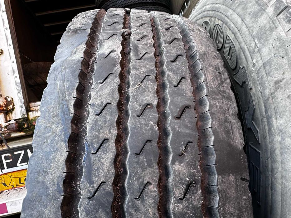 OPONA KOŁO CIĘŻAROWE 265/70R19.5 143/141J Bridgestone V-Steel RIB 184