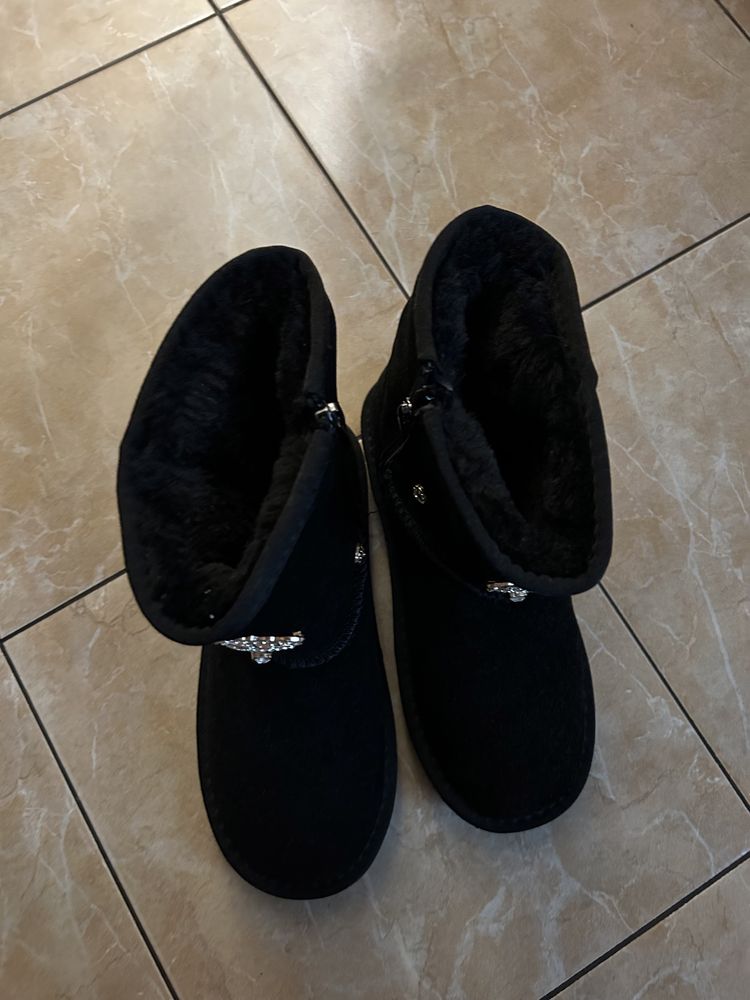 Угги уггі чобітки 36 розмір чорні нові теплі зима