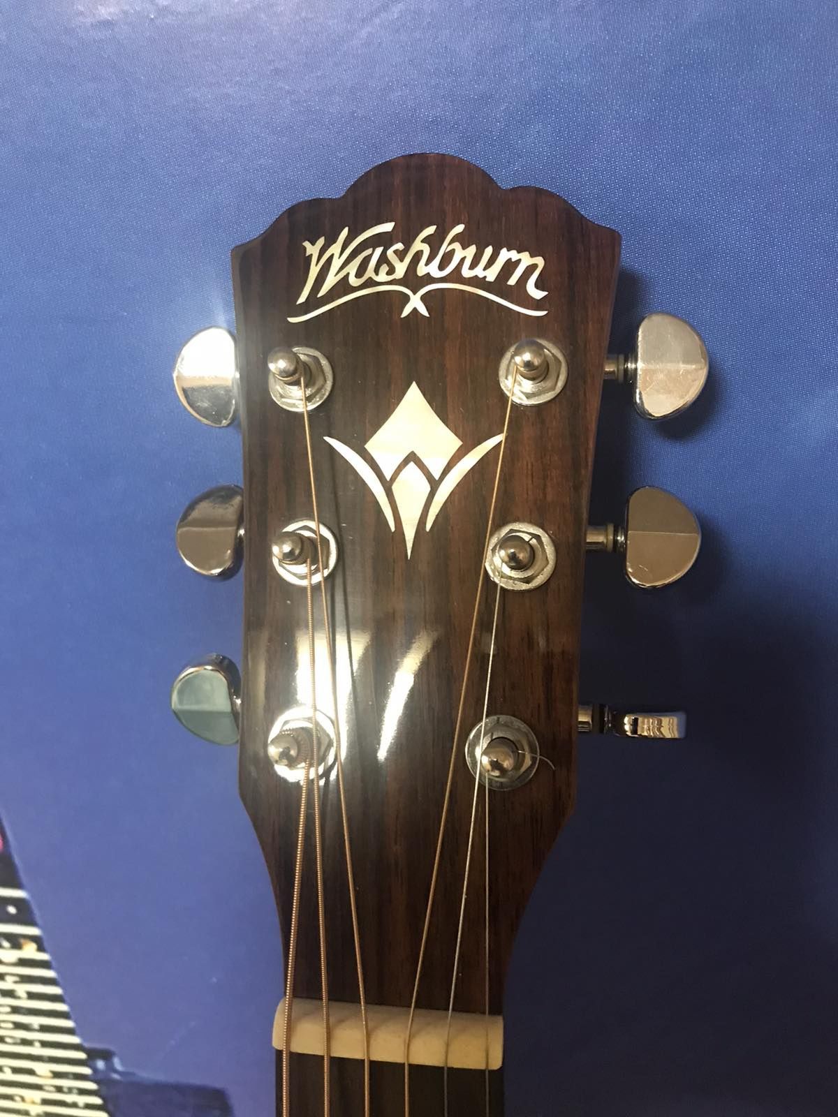 Продам гитару Washburn WD150 SWCE ТОРГ.