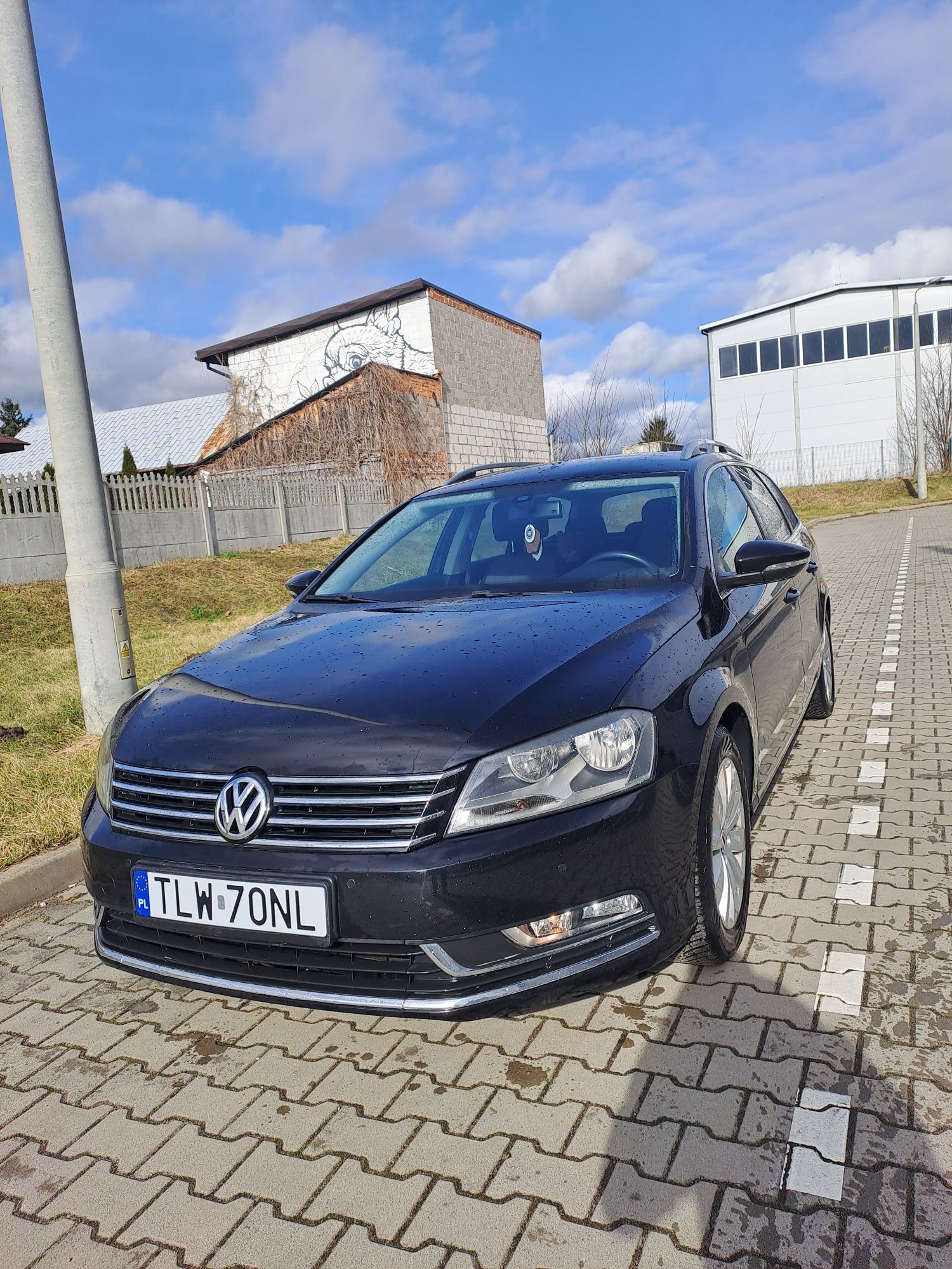 Volkswagen Passat B7  2012 rok   (zamiana na mniejszy)