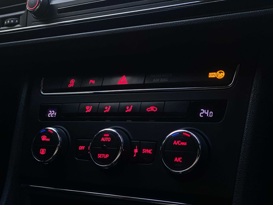 Seat Leon 2014 року