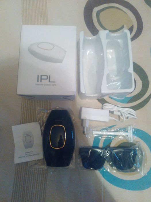 Máquina Depiladora | Luz Pulsada | IPL  Preta Nova na Caixa