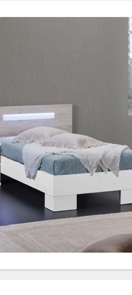 Cama de solteiro como nova