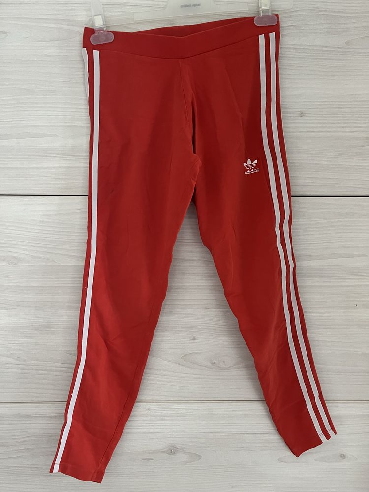 Legginsy Adidas czerwone