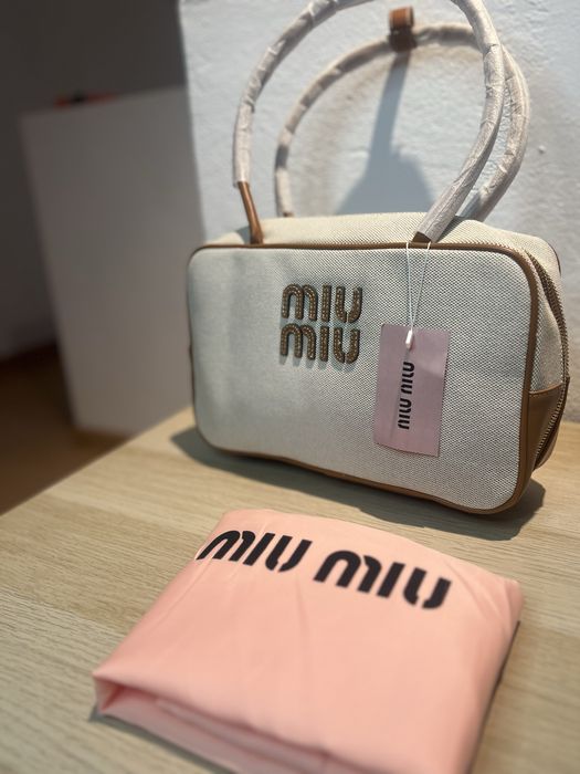 Mala Miu Miu