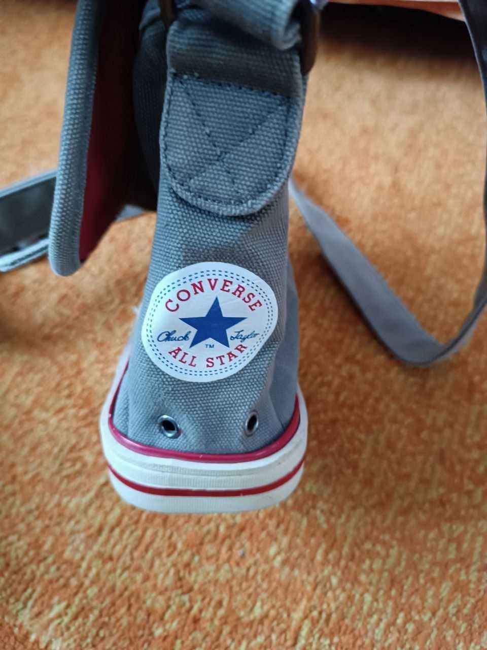 Torebka Converse All-Star kształt but