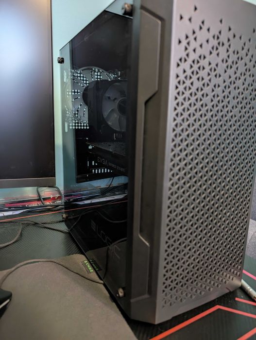 Komputer |i7 8700 | GTX1070Ti