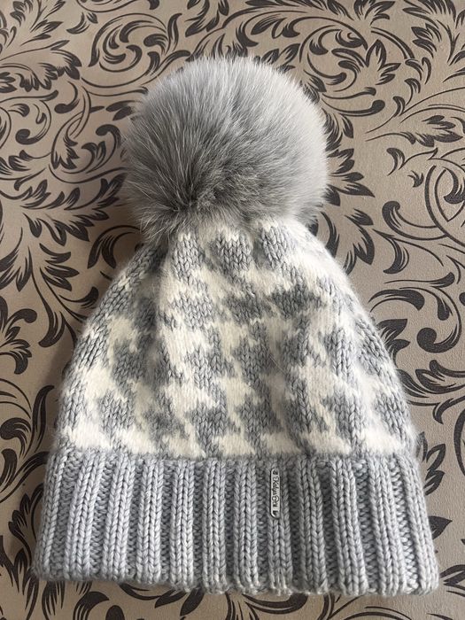 Шапка для дівчинки