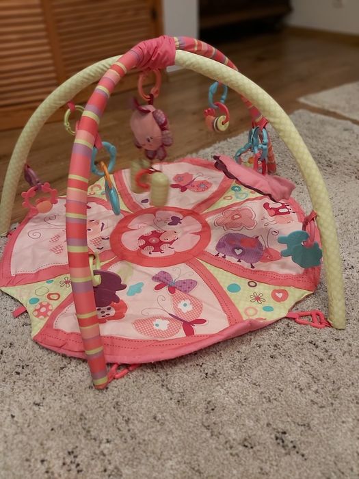 Mata edukacyjna interaktywna dla niemowlą, dużo zabawekt Bright Star P