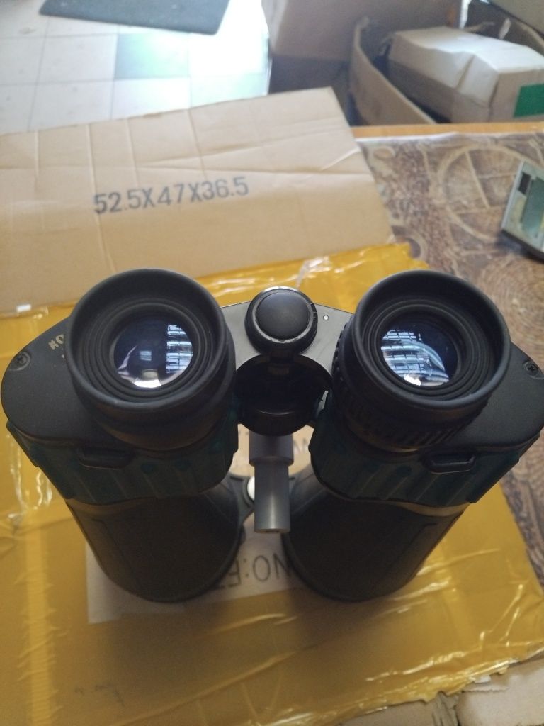 Бинокль Konus 20×50