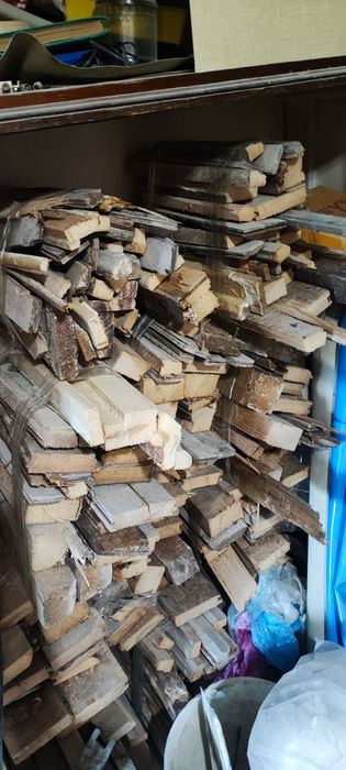 Дерев'яна дошка дрова безкоштовно