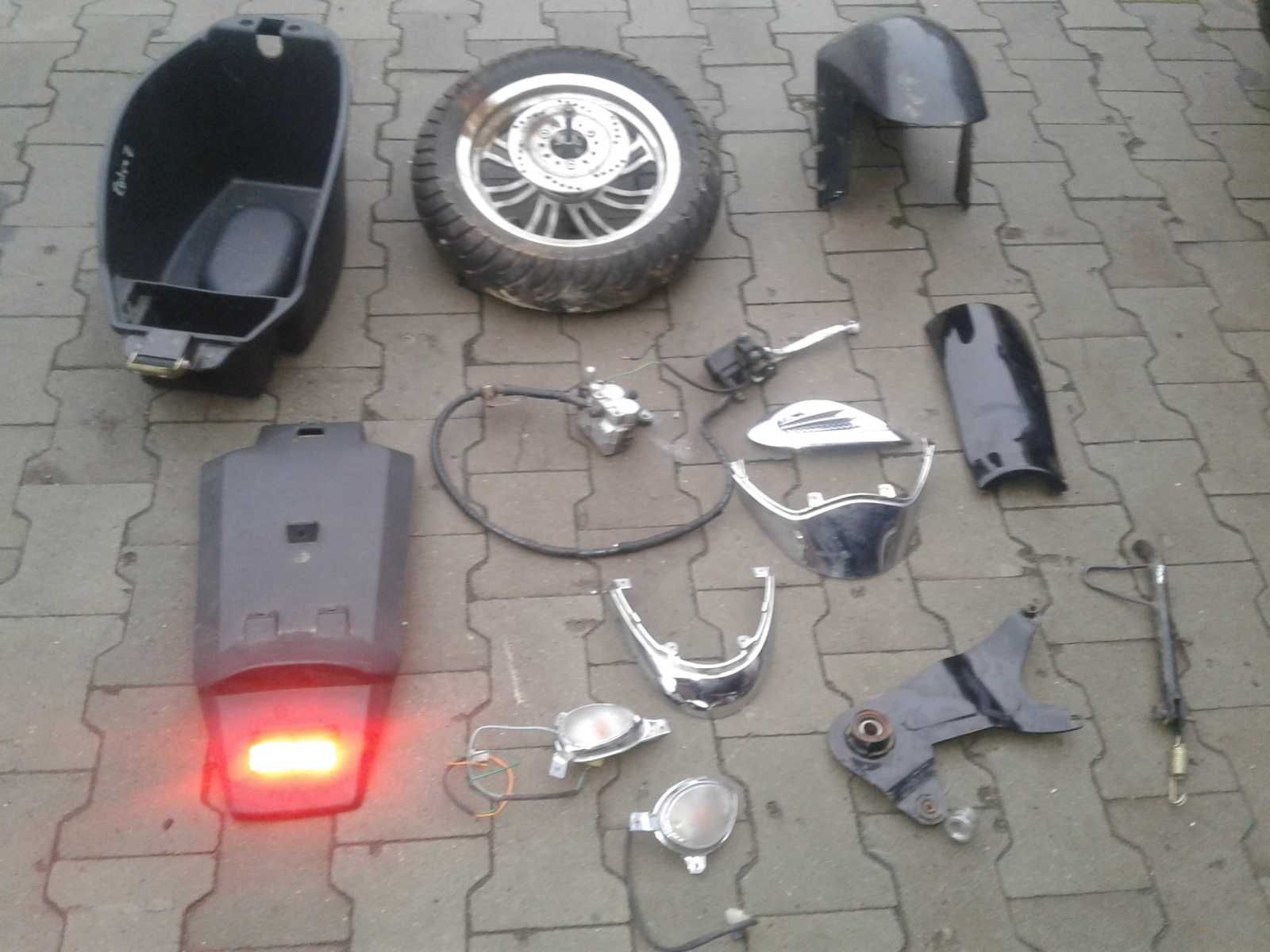 Romet Retro 7 Błotnik Tył Chrom Hamulec Ślimak Licznika Linka Manetka