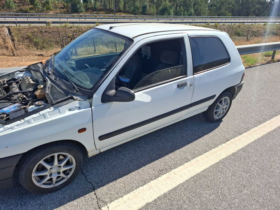 Renault clio 1.9d peças