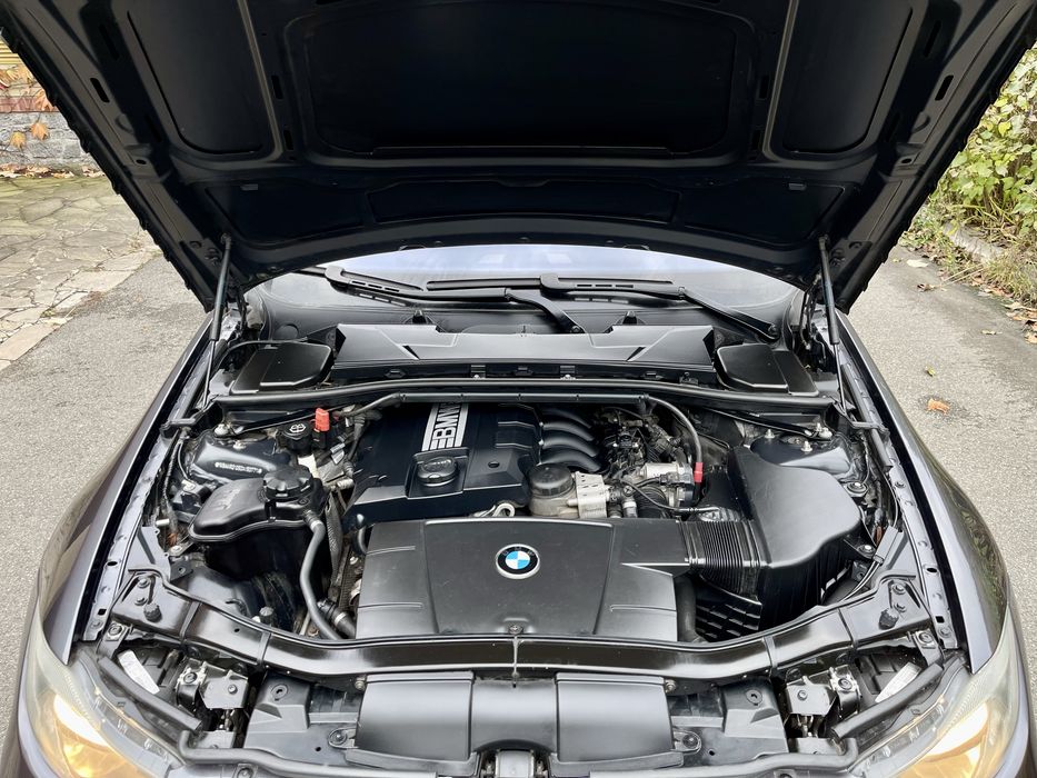 BMW 3 2008 рік 2.0 бенз