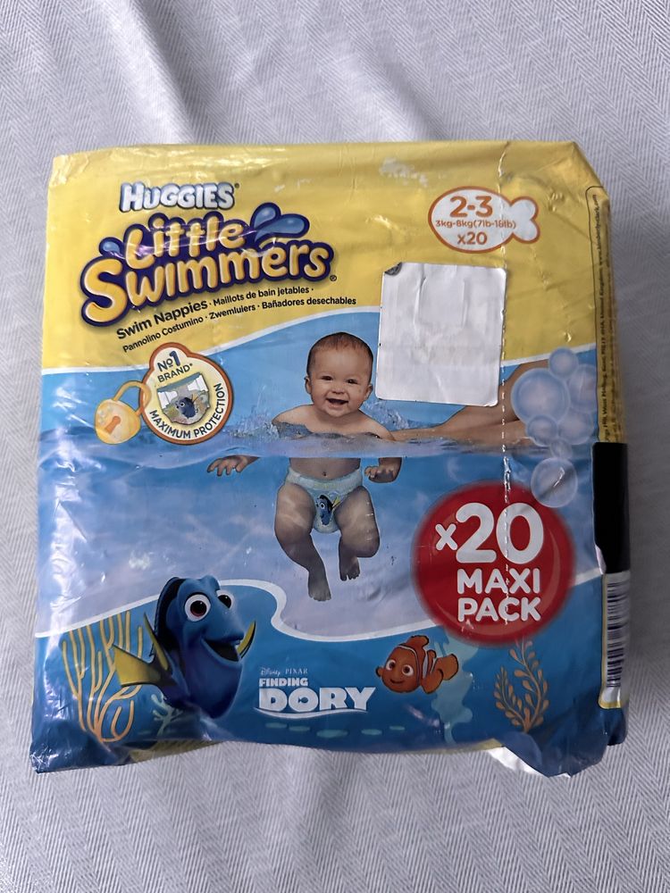 Продам дитячі підгузники Huggies