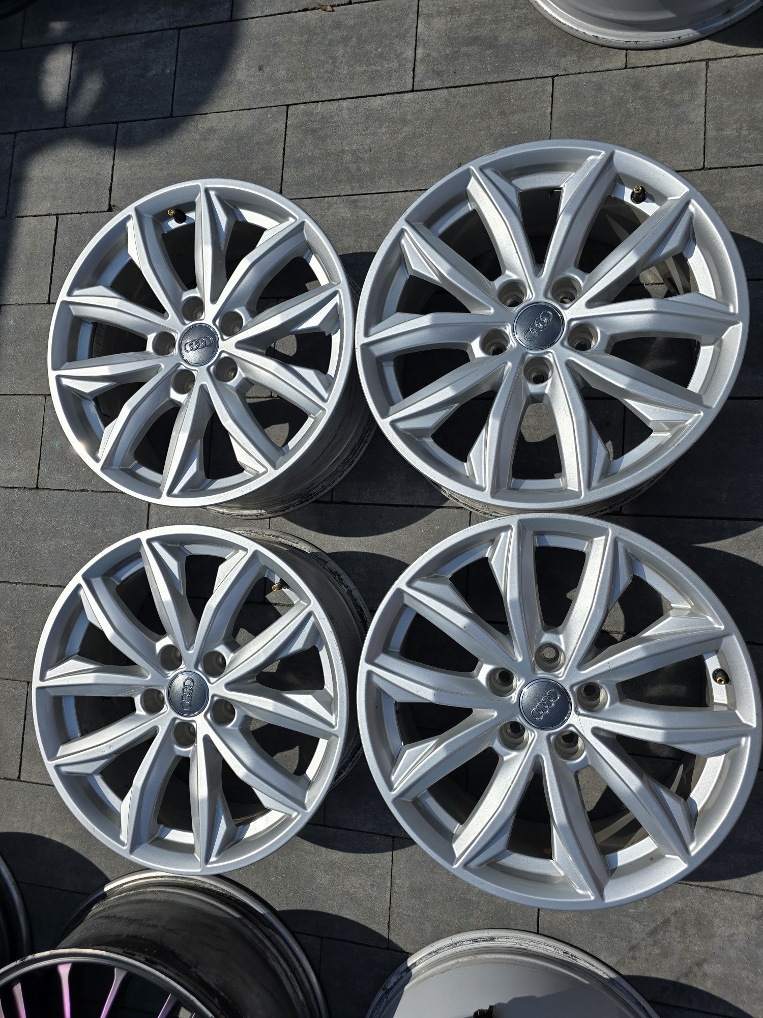 Alufelgi 17' audi Q3,