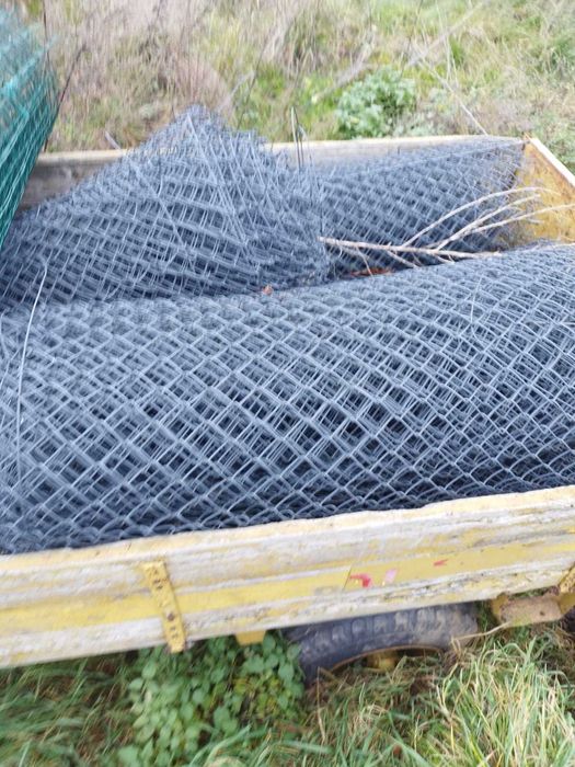 Siatka ogrodzeniowa  1,5m ocynk powlekana PCV czarna