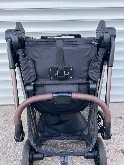 Коляска Cybex Melio прогулянкова коляска