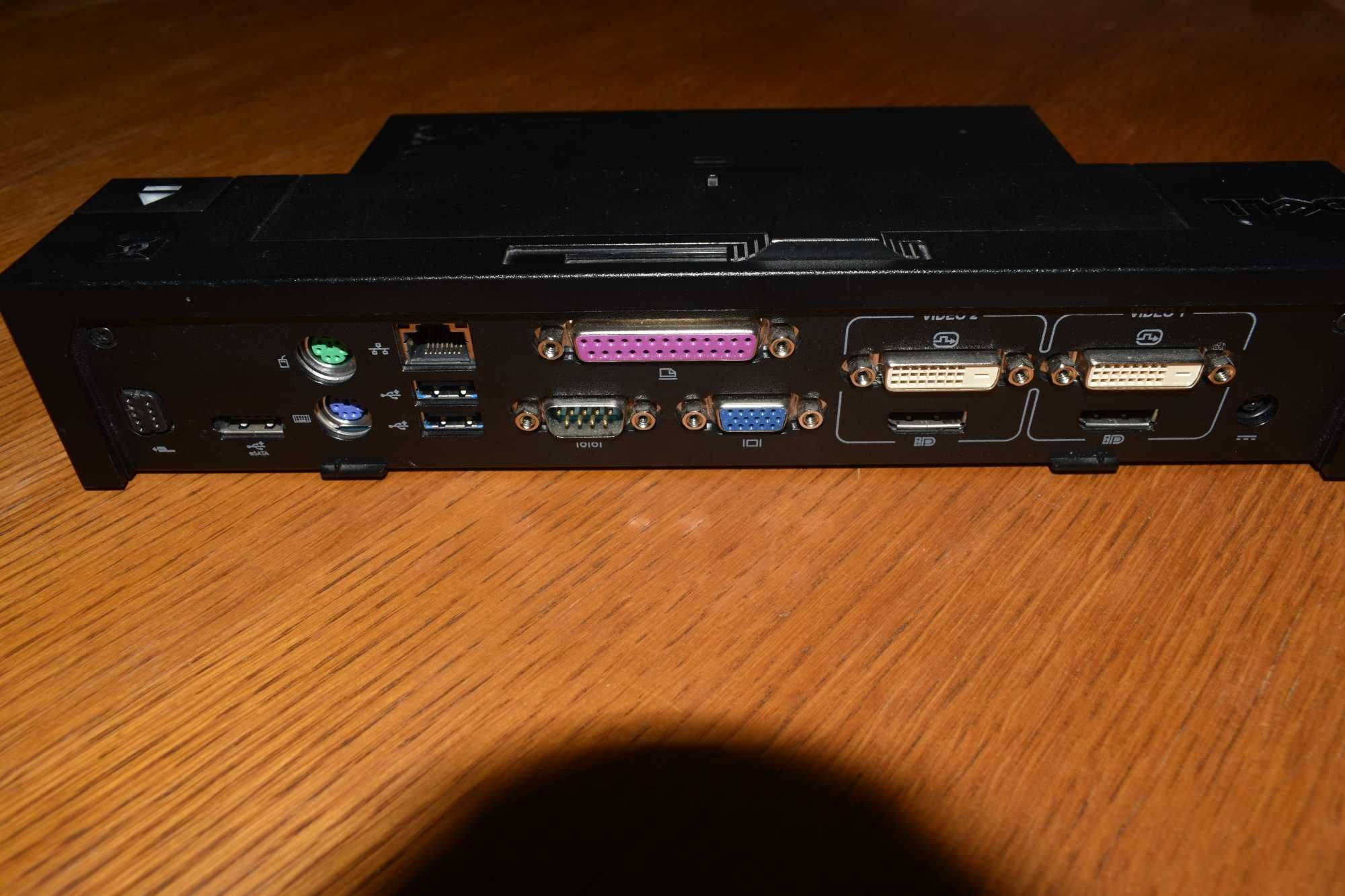 Laptop Dell Latitude E7240 i5-4300U SSD W10 Pro + stacja dokująca UK
