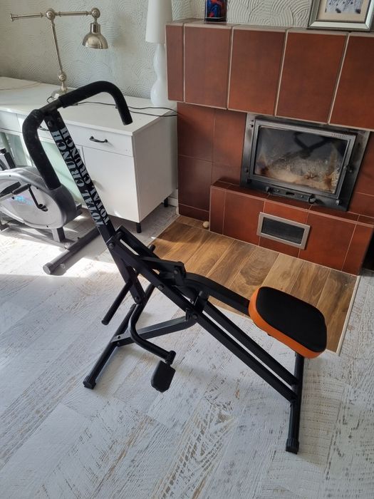 Maszyna do ćwiczeń Total Crunch