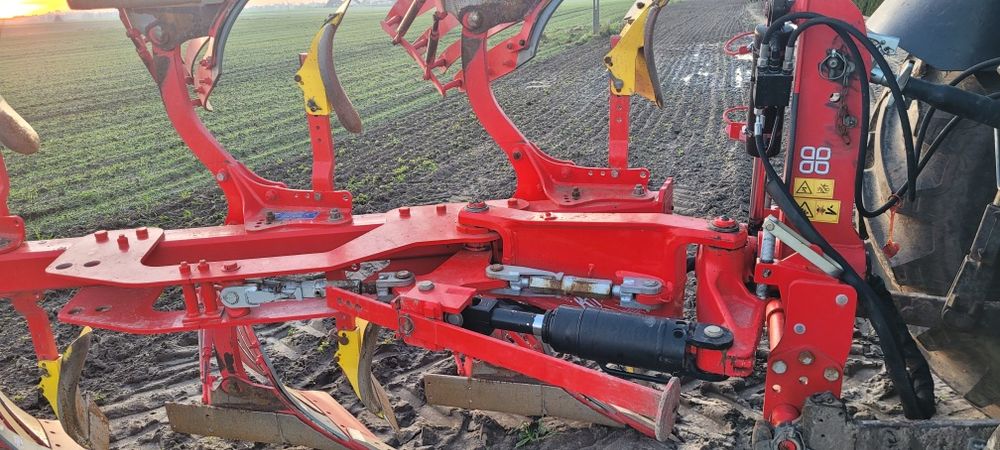 Pług obrotowy 5 Skibowy  Pottinger Servo 35