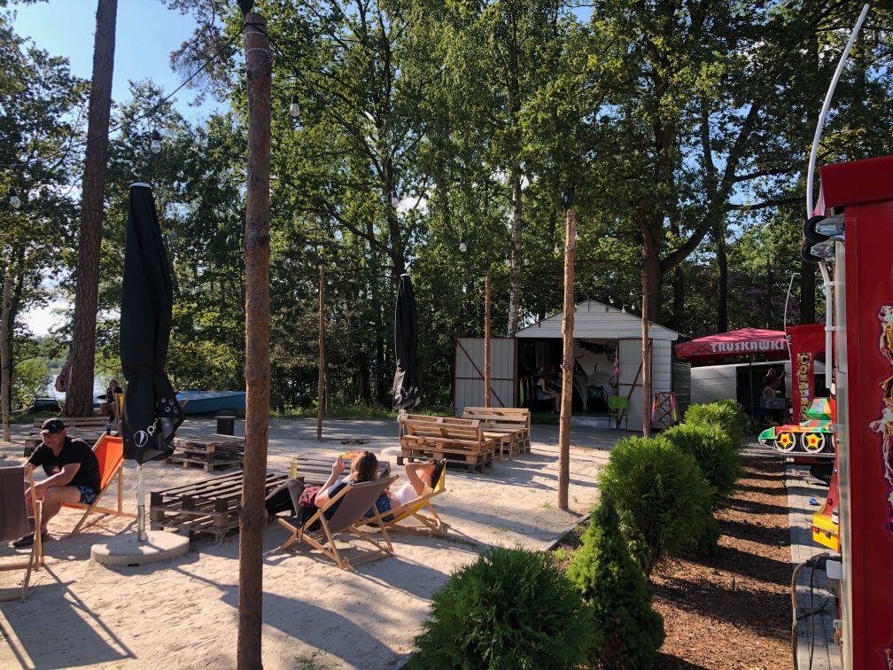 Strefa food truck, wynajem, działka handlow, gastronomia, fastfood