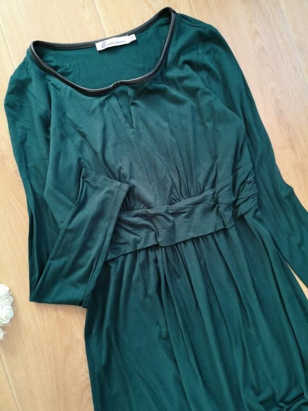 Платье миди зелёного цвета