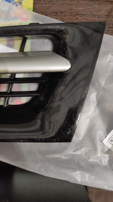 Решітка бампера renault megane 2 (ніздрі)