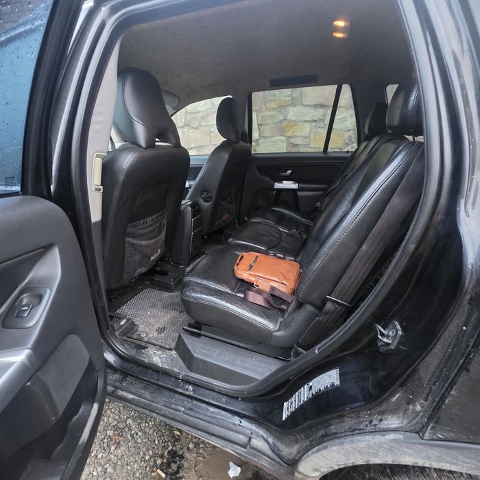 Продаж хс90 2.4 d5