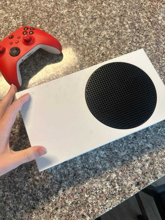 Xbox series s 512gb + pad