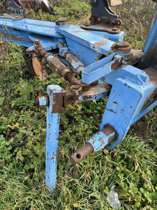 Продам плуг оборотний пон-5,4