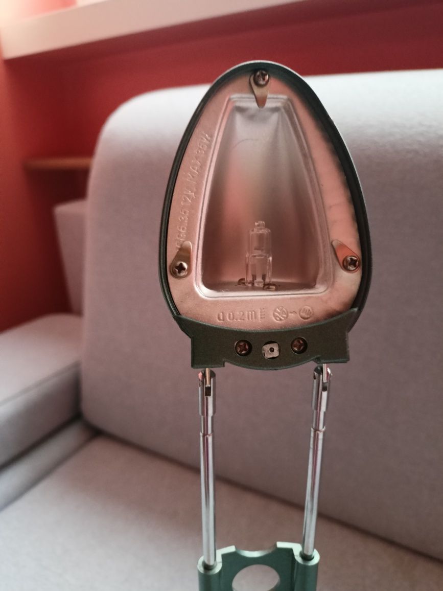 Lampka biurkowa zielona