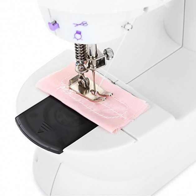 Портативна міні Швейна Машинка з педаллю 4 в 1 Mini Sewing Machine