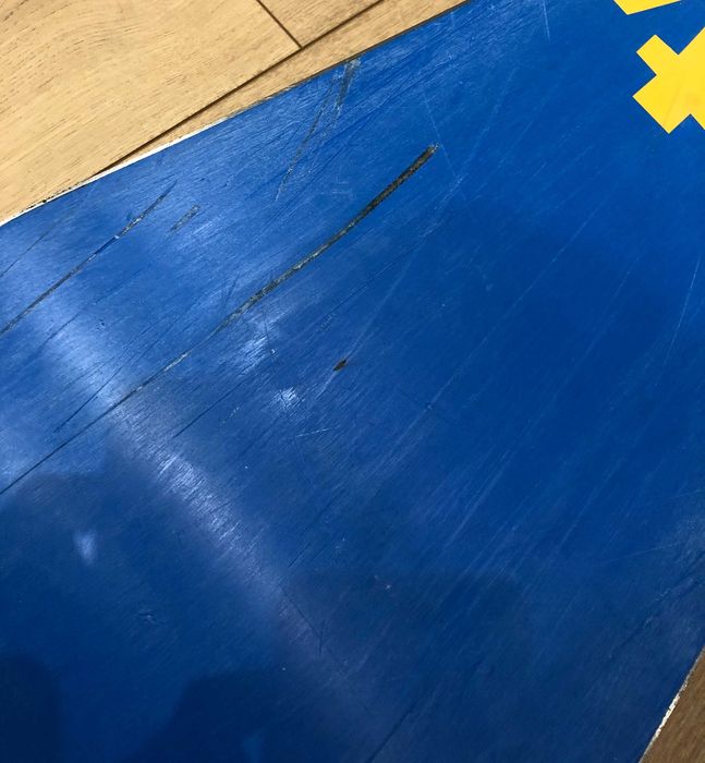 Deska snowboardowa Bataleon Evil Twin 151