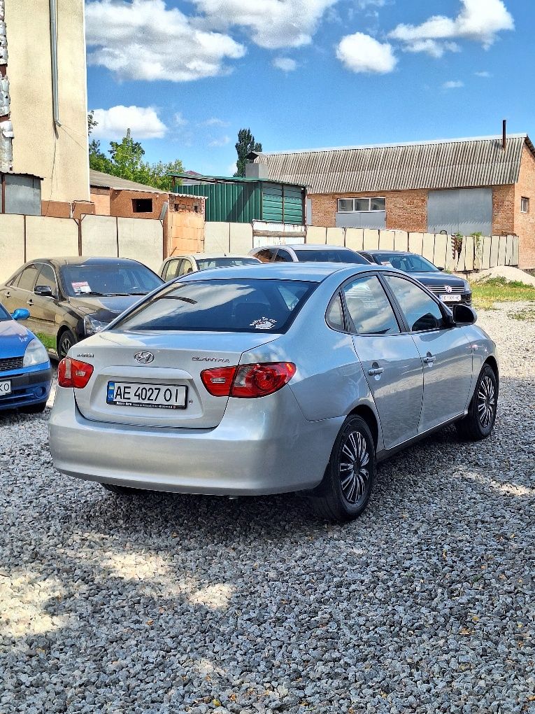 Hyundai Elantra 2008 год , Автомат