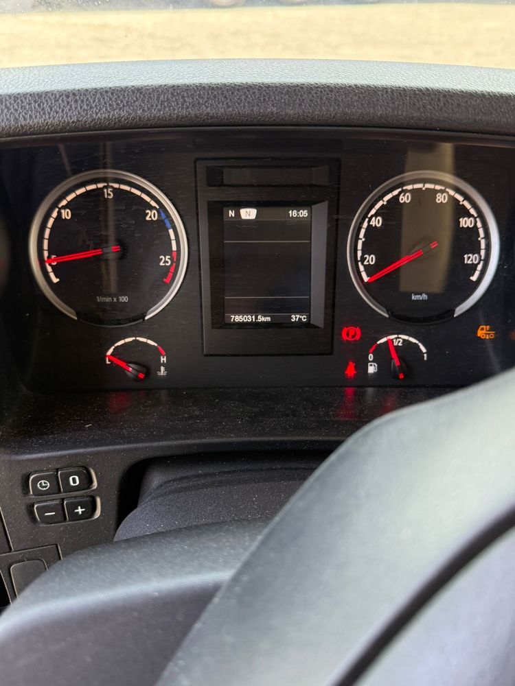Scania r450 Mega com apenas 780.000km