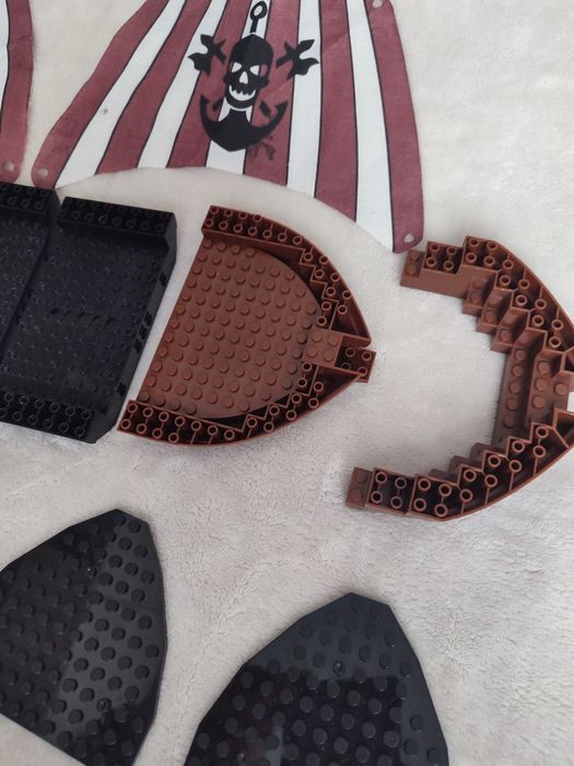 Elementy statku pirackiego