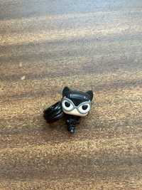 Figurka nakładka na ołówek Catwoman z Kinder Joy seria DC