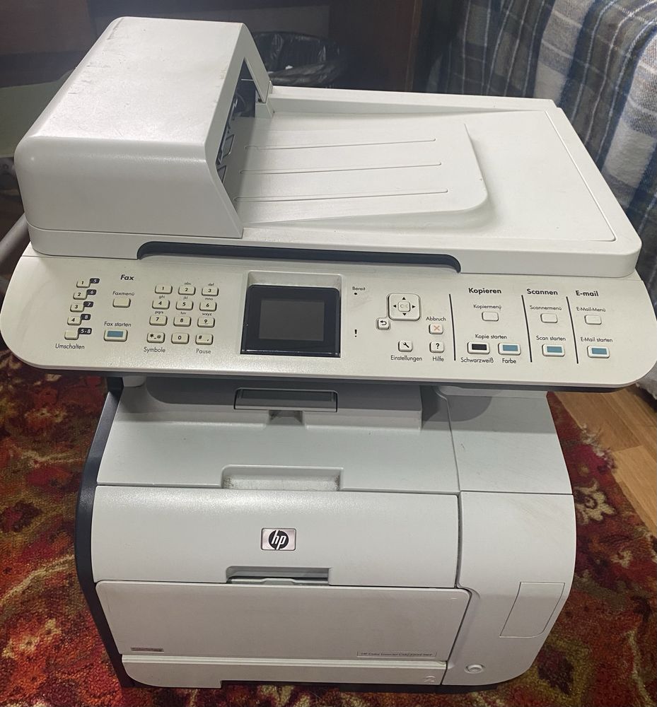 Принтер HP Color LaserJet CM2320nf
