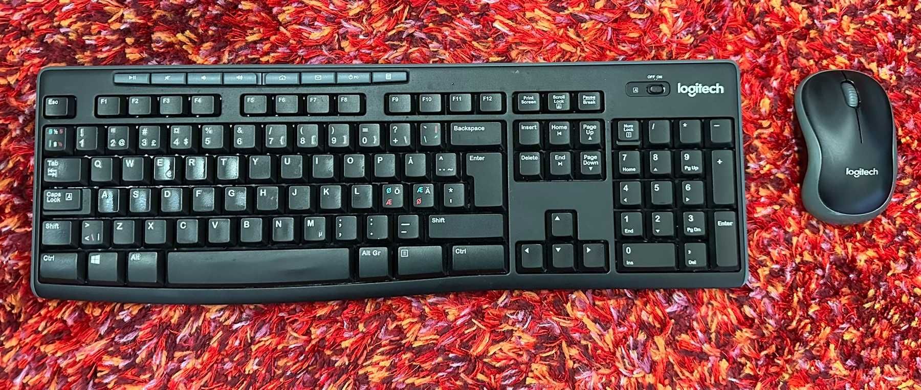 Комплект Бездротова клавіатура Logitech К270 + Бездротова миша Logitec
