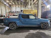 Запчастини , розборка Rivian r1t