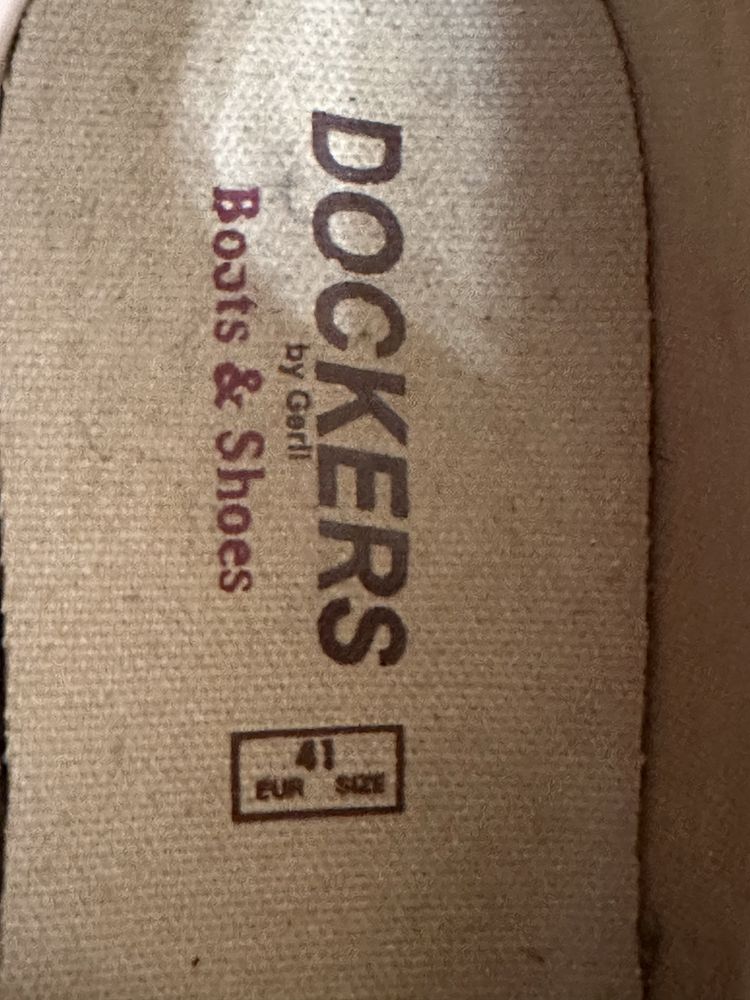 Шкіряні кросівки Dockers 41 розмір