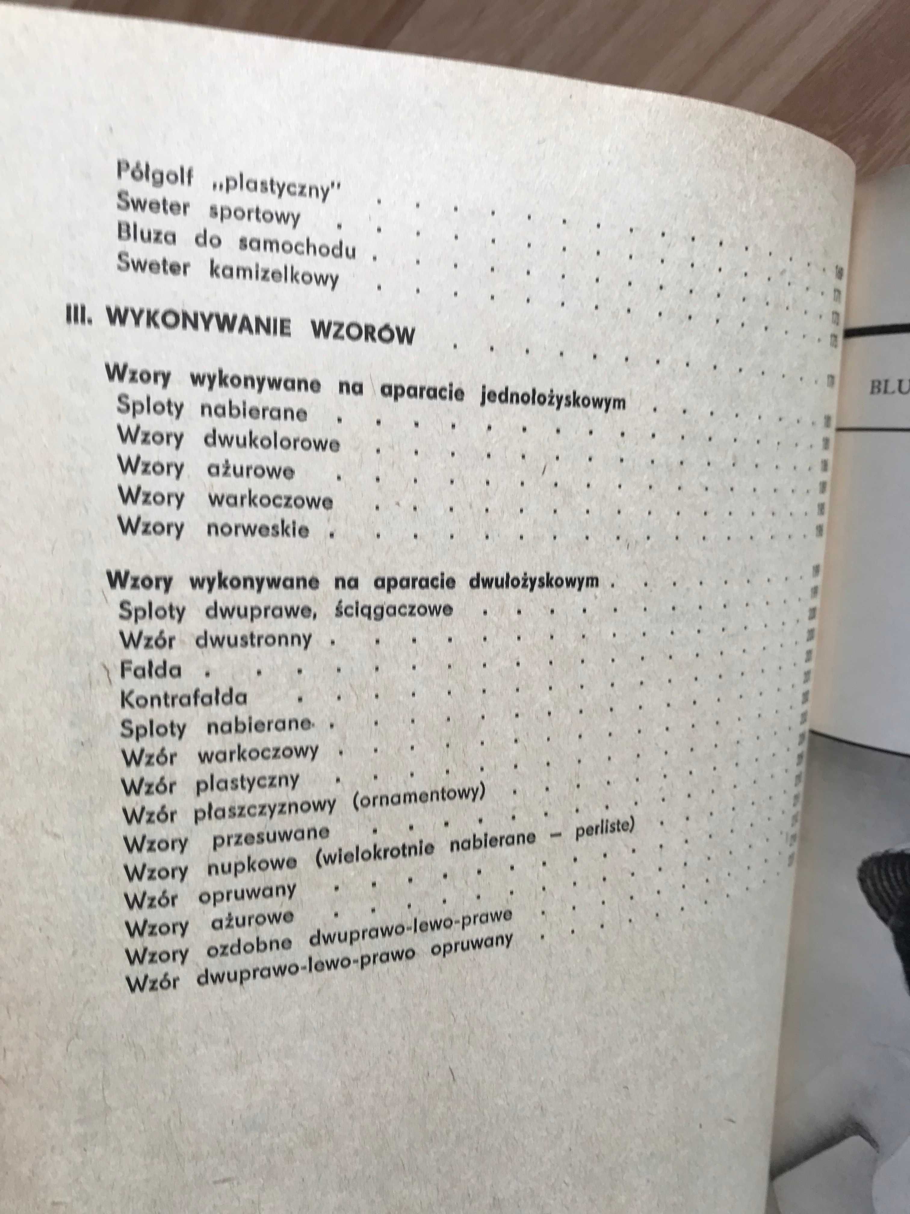 /Szydełkowanie robótki ręczne/ Dziewiarstwo na aparatach Staniewska